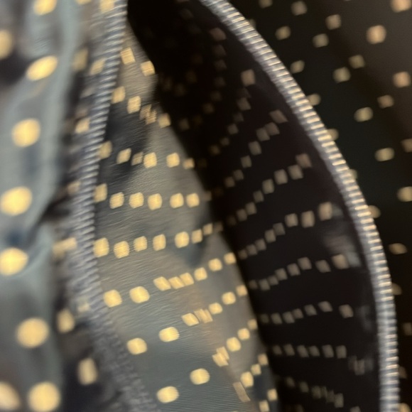 Vera Bradley crossbody lt.blue, teal, navy, pink - Picture 4 of 5